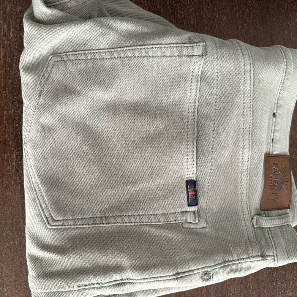 Faherty Men's Jeans in Light Gray